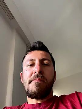 Snapshot of emredenizz07 chatting on 11.04.25 emredenizz07 online show from 11.04.25