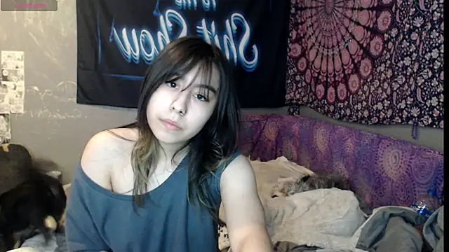 London Ray online show from 09.17.25