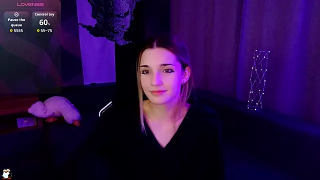 Sandy Belle online show from 09.14.25