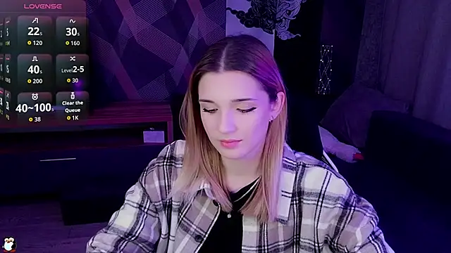 Sandy Belle online show from 10.19.25