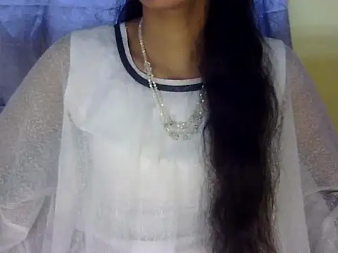Snapshot of zara_Khan0 chatting on 09.24.25 zara Khan0 online show from 09.24.25