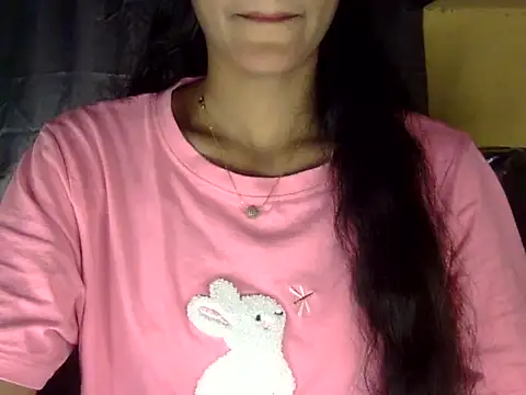 Snapshot of zara_Khan0 chatting on 09.26.25 zara Khan0 online show from 09.26.25