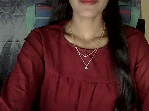 Snapshot of zara_Khan0 chatting on 10.25.25 zara Khan0 online show from 10.25.25