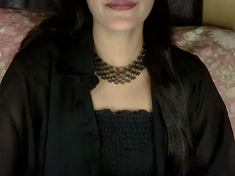 Snapshot of zara_Khan0 chatting on 11.01.25 zara Khan0 online show from 11.01.25