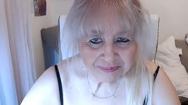 SusiLifeXXX online show from 11.23.25