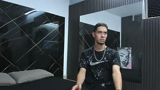 Snapshot of _Axel_09 chatting on 04.07.26 Axel 09 online show from 04.07.26