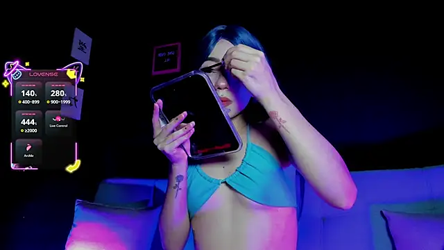 madiixwatson online show from 11.13.25