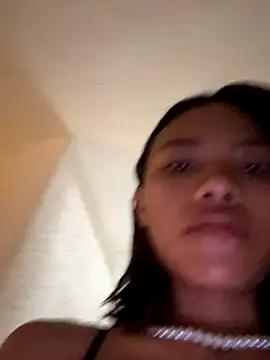 Nia Desire online show from 09.26.25