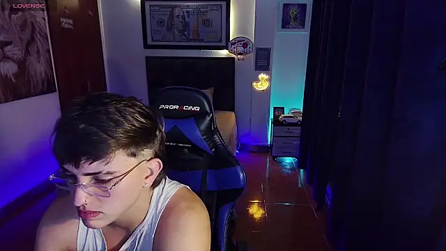 Justin trevor1 online show from 10.03.25