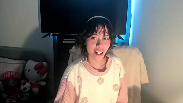Snapshot of dolliette24 chatting on 09.14.25 dolliette24 online show from 09.14.25