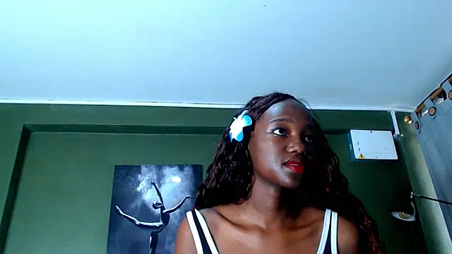 Evaa 18 online show from 09.26.25