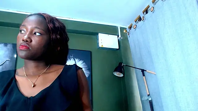 Evaa 18 online show from 10.04.25