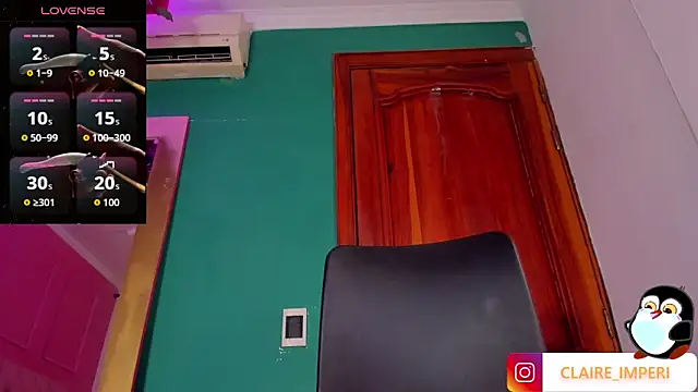 CLAIRE EMPIRE online show from 11.05.25