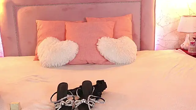 ChannelAngeless online show from 09.25.25