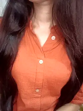 Queen Pooja7 online show from 09.15.25