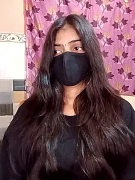 Queen Pooja7 online show from 09.23.25