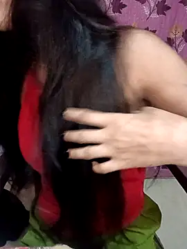 Queen Pooja7 online show from 11.04.25