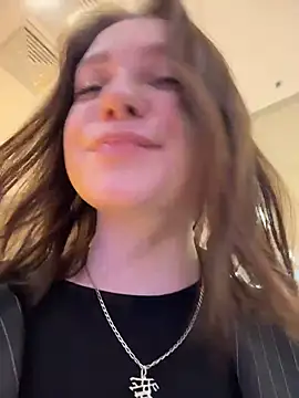 lucy-joy online show from 03.12.26