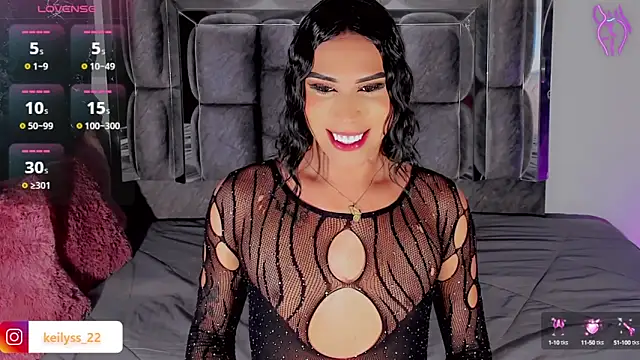 Snapshot of Keilyss_ chatting on 09.28.25 Keilyss online show from 09.28.25