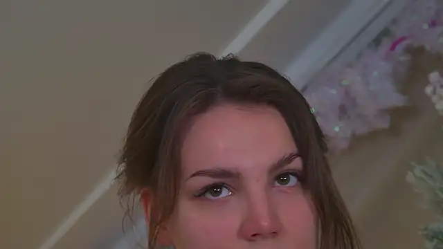 KarenClarks online show from 12.17.25