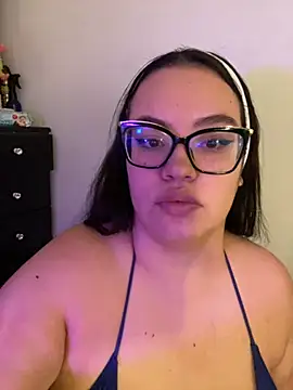 Emily Taylor2 online show from 11.25.25