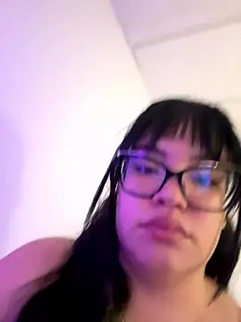 Emily Taylor2 online show from 01.12.26