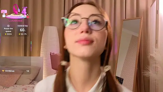 AvrilLeMell online show from 12.20.25