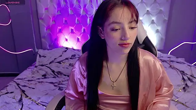 Megan  cole1 online show from 10.11.25