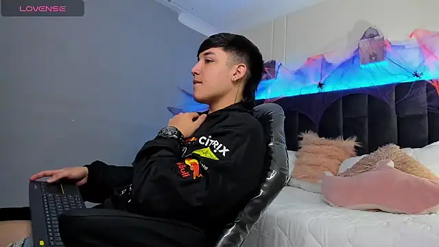 Ares di martin online show from 10.11.25