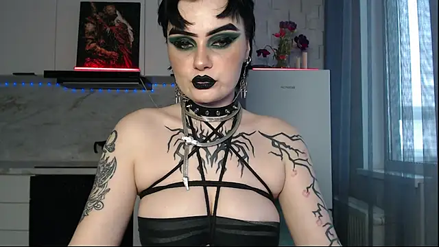 IntrigueYourDay online show from 04.22.26