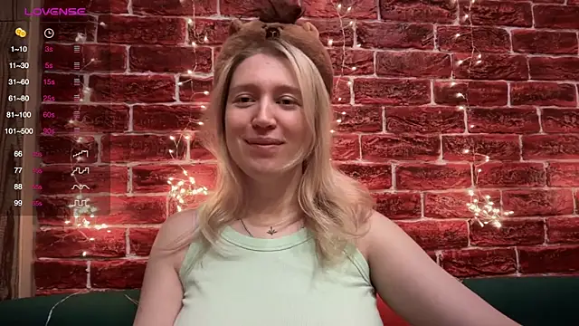 CitrusBlissss online show from 12.22.25