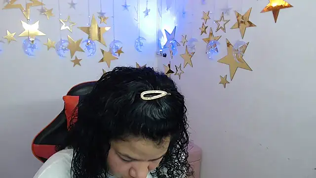 Snapshot of May_fk chatting on 10.12.25 May fk online show from 10.12.25