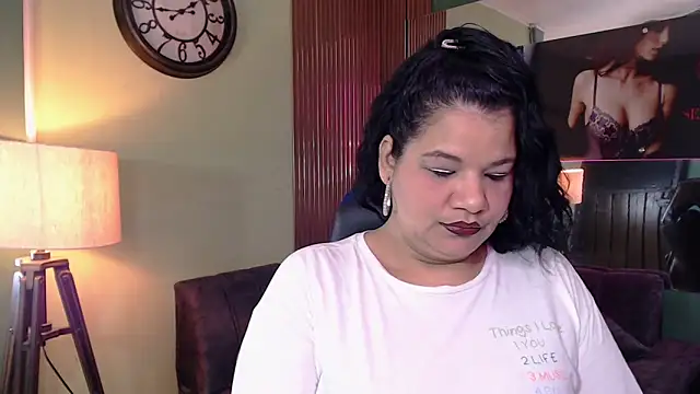 Snapshot of May_fk chatting on 10.25.25 May fk online show from 10.25.25