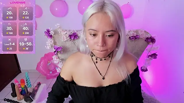 Nataliahenao69 online show from 11.17.25