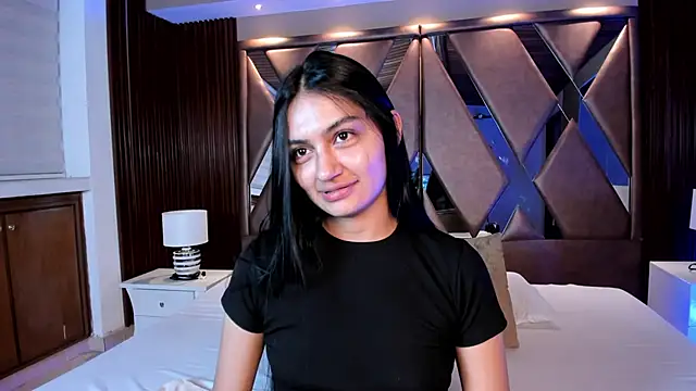 AidaJones online show from 02.05.26