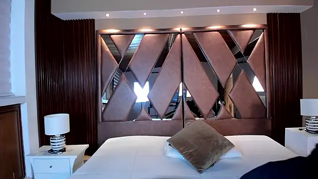 AidaJones online show from 02.20.26