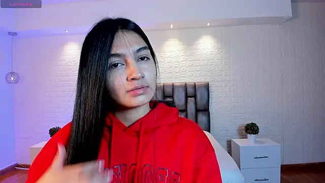 AidaJones online show from 03.28.26