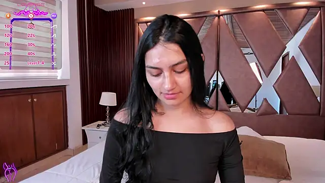 AidaJones online show from 04.03.26