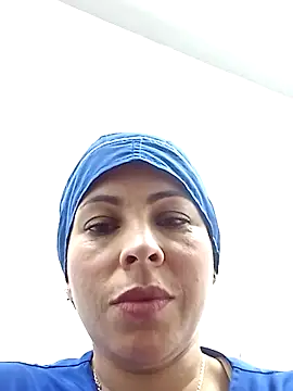 Snapshot of Yanis_Ariel12 chatting on 10.14.25 Yanis Ariel12 online show from 10.14.25