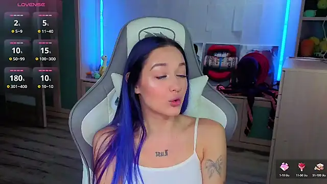 Im suka online show from 10.21.25