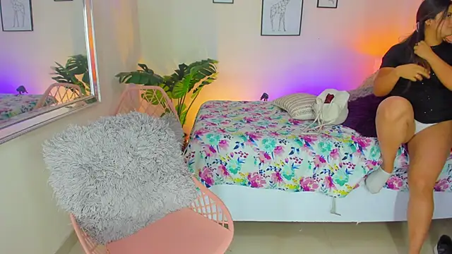 LusyKitty online show from 09.25.25