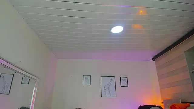 LusyKitty online show from 10.29.25