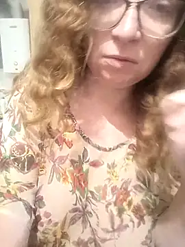 PerpetuaAnastagi online show from 09.18.25