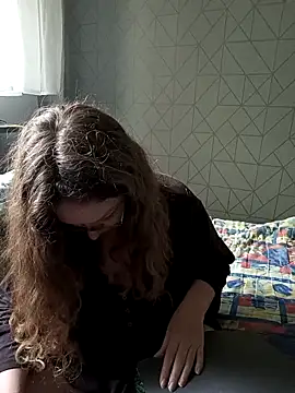 PerpetuaAnastagi online show from 10.05.25