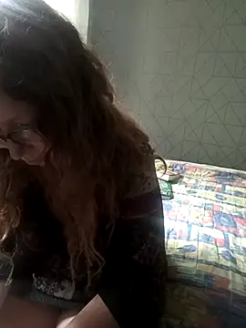 PerpetuaAnastagi online show from 10.15.25