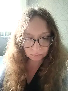 PerpetuaAnastagi online show from 10.18.25