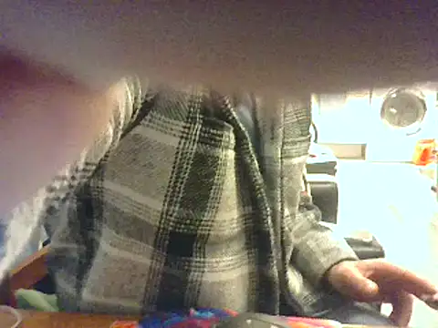 Snapshot of hefin18 chatting on 01.26.25 hefin18 online show from 01.26.25