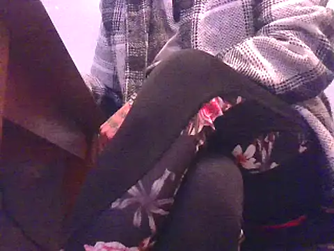 Snapshot of hefin18 chatting on 01.29.25 hefin18 online show from 01.29.25