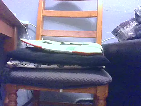 Snapshot of hefin18 chatting on 02.08.25 hefin18 online show from 02.08.25