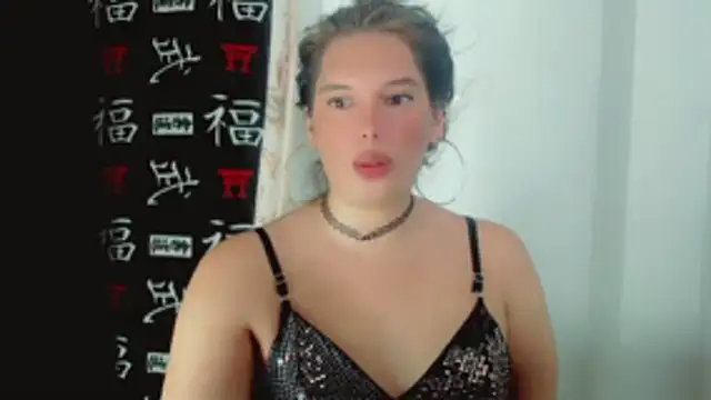 samanthaa hot  online show from 04.15.26